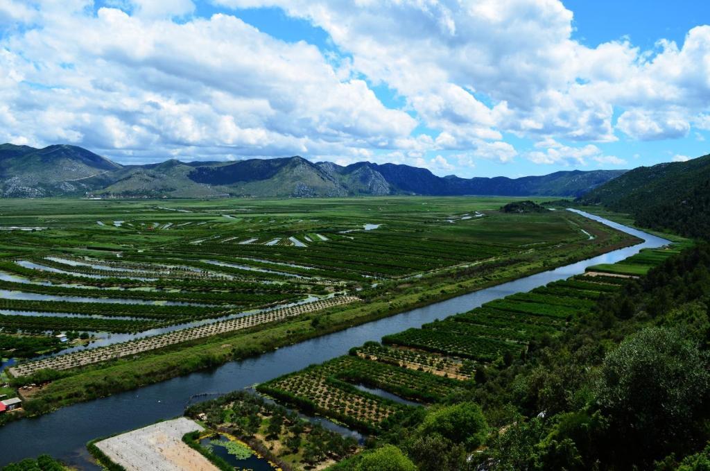 Hotel Merlot Opuzen  Ngoại thất bức ảnh
